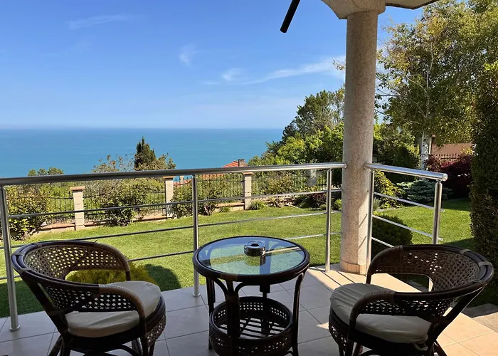 Villa Azur- Sea View Luxury With Pool Near Balchik *